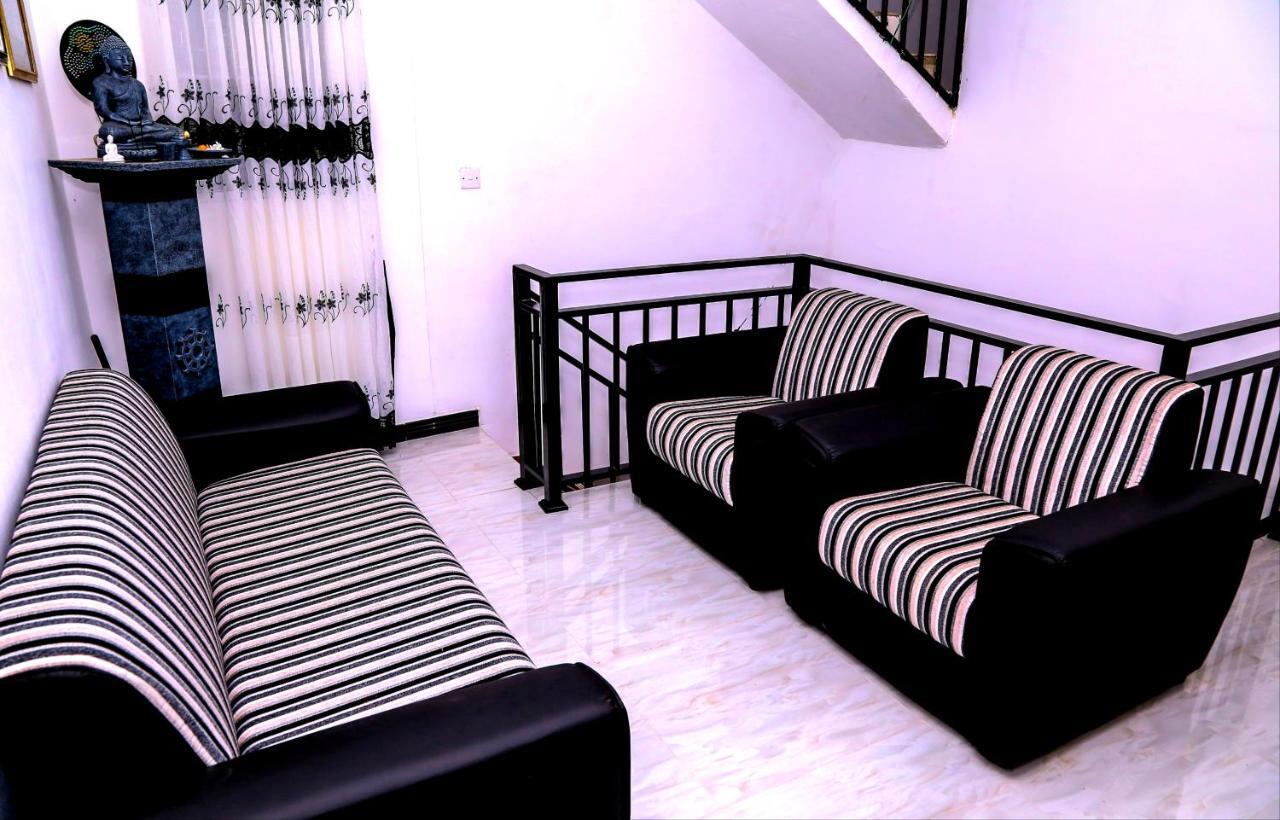 Sura Homestay 캔디 외부 사진
