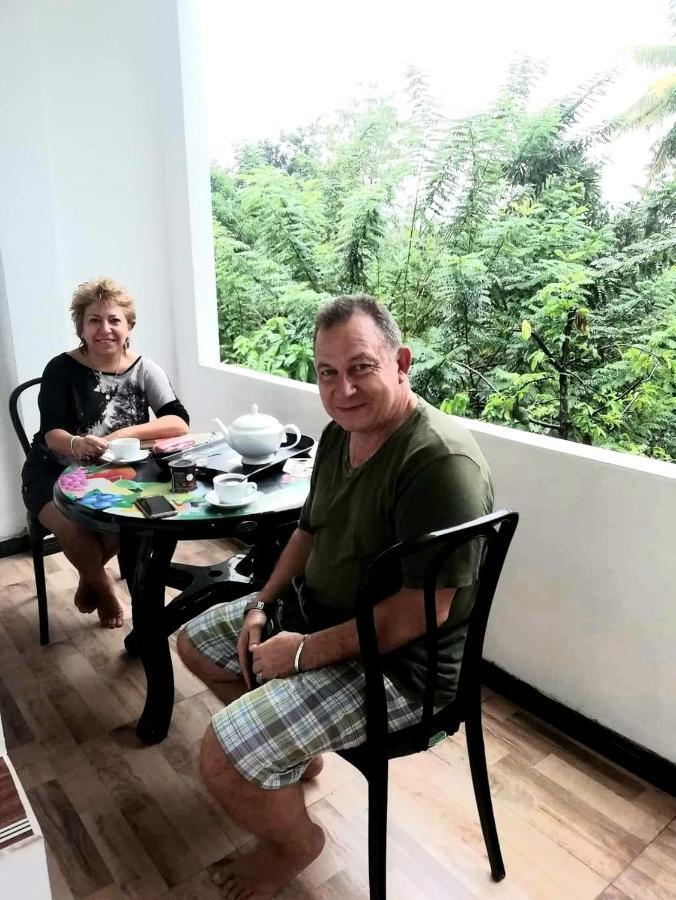 Sura Homestay 캔디 외부 사진