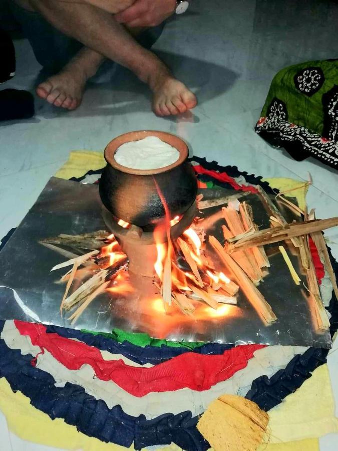Sura Homestay 캔디 외부 사진