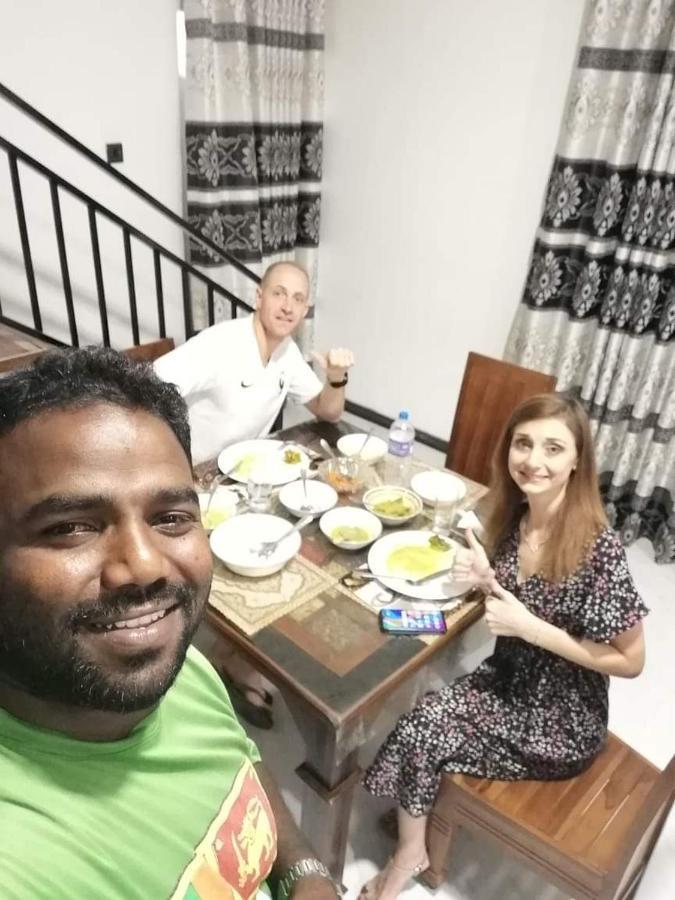 Sura Homestay 캔디 외부 사진